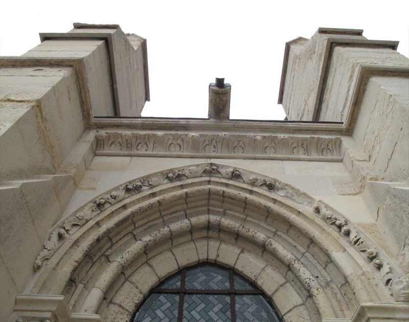 Agence Caillault ACMH – Cathédrale Notre-Dame de Laon – Parements du bas-côté nord restaurés