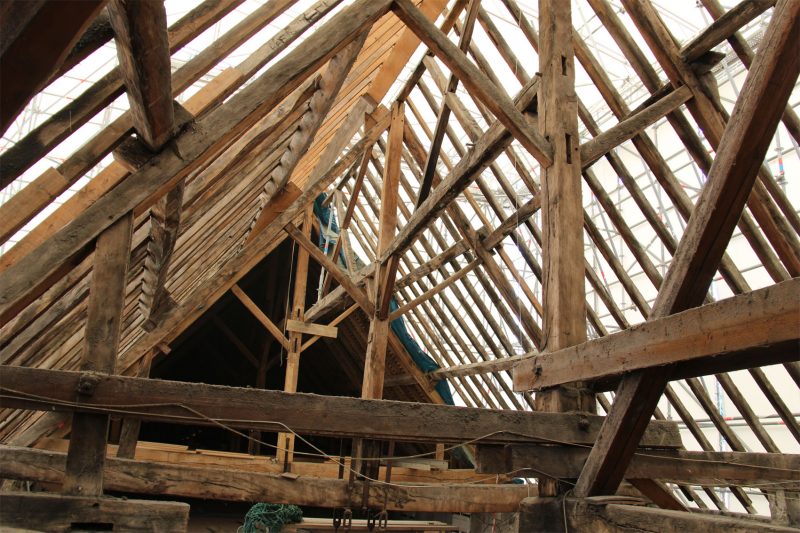 Agence Caillault ACMH – Collège Gilles de Trêves – Bar-le-Duc – Charpente en cours de restauration