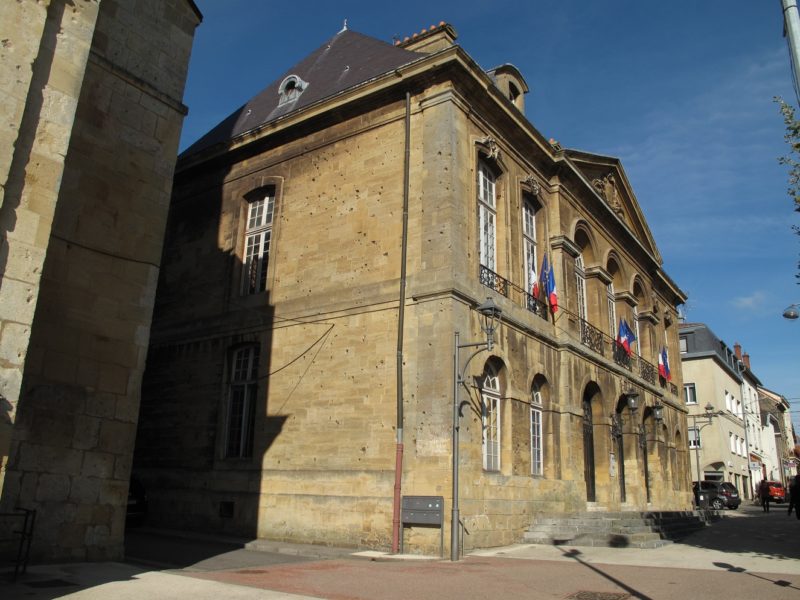 Agence Caillault ACMH – Ancien hôtel de ville – Longwy –  Façades sud et est avant restauration