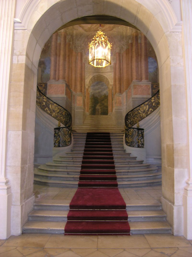 Agence Caillault ACMH – Hôtel de Ville – Nancy –  Vue de l’escalier d’Honneur depuis le peristyle